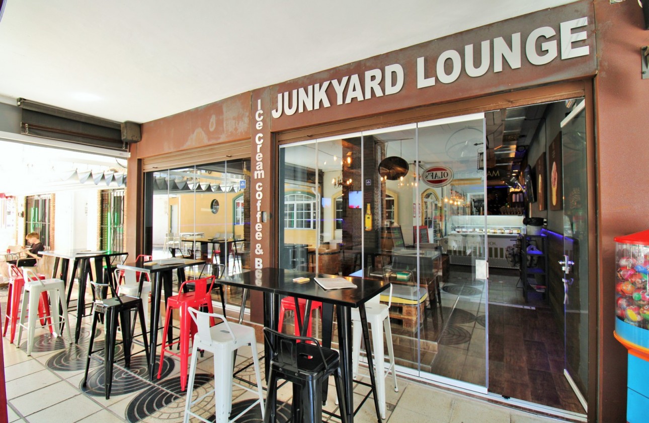 Reventa - commercial - Villamartin