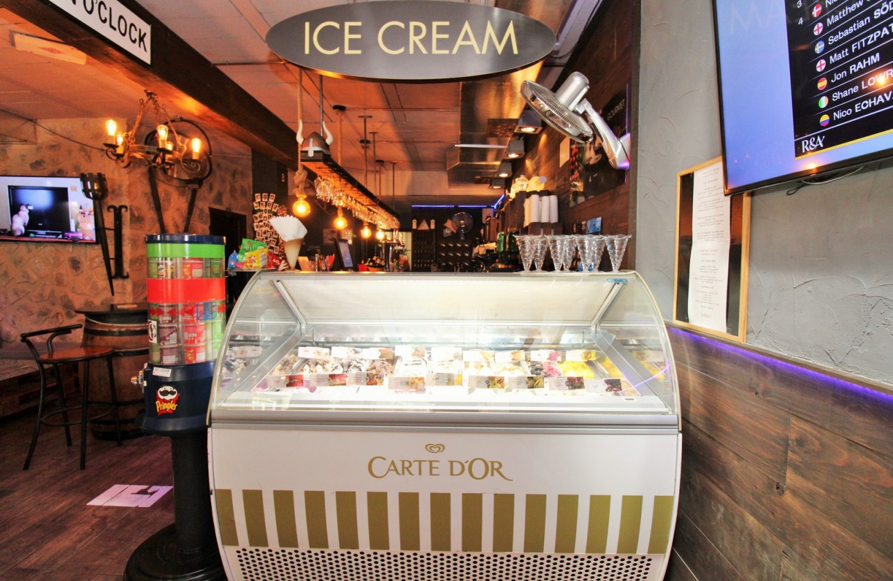 Reventa - commercial - Villamartin