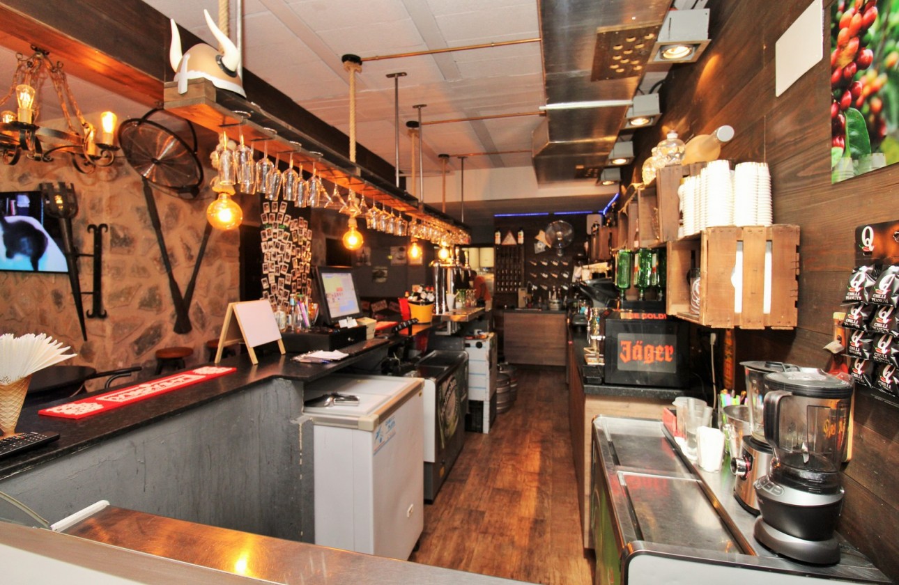 Reventa - commercial - Villamartin