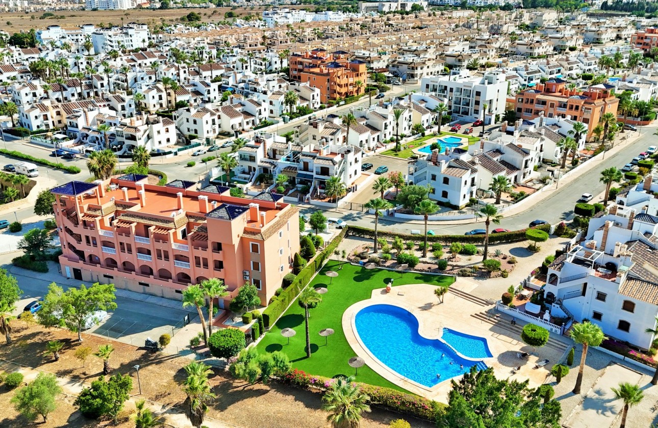 Återförsäljning -  - Villamartin - PAU 8