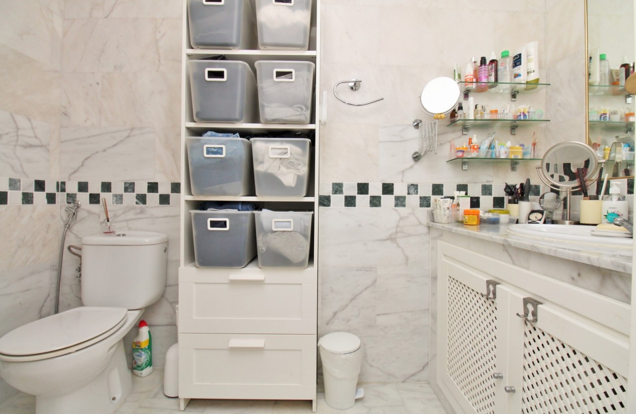 Återförsäljning -  - Villamartin - PAU 8