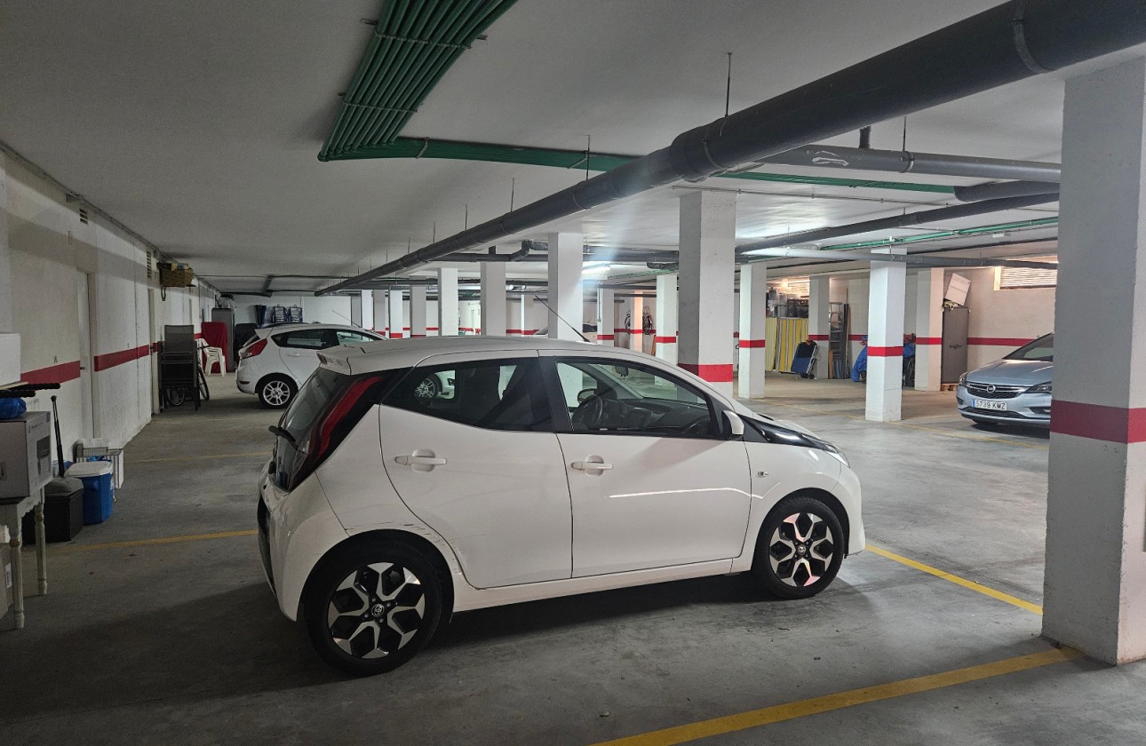 Återförsäljning -  - Villamartin - PAU 8