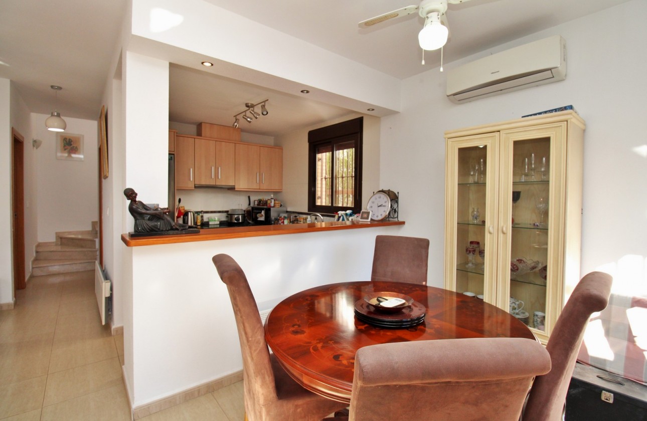 Resale - Villa - Villamartin - PAU 8