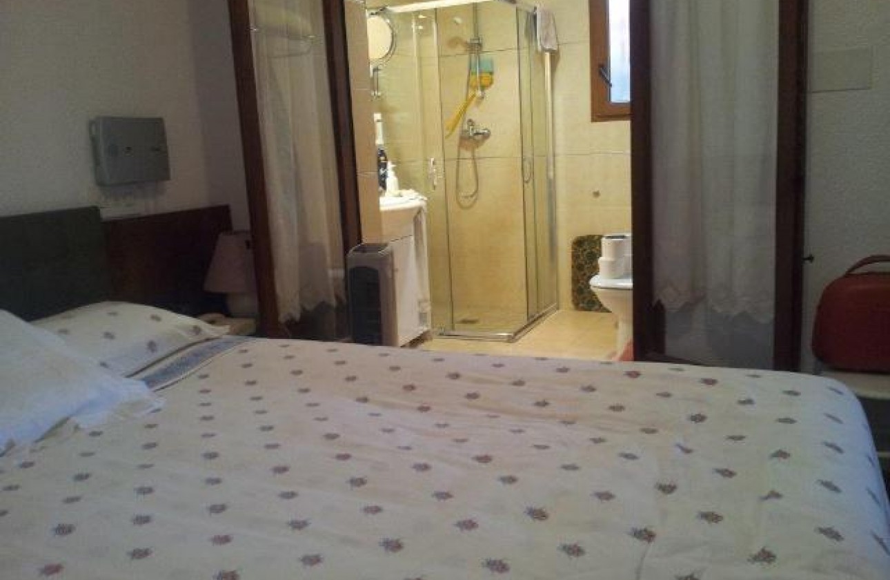 Resale - Villa - Campoamor