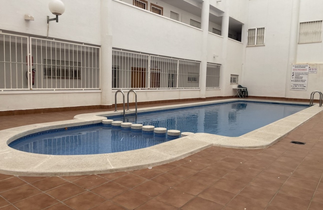 Återförsäljning -  - Torrevieja