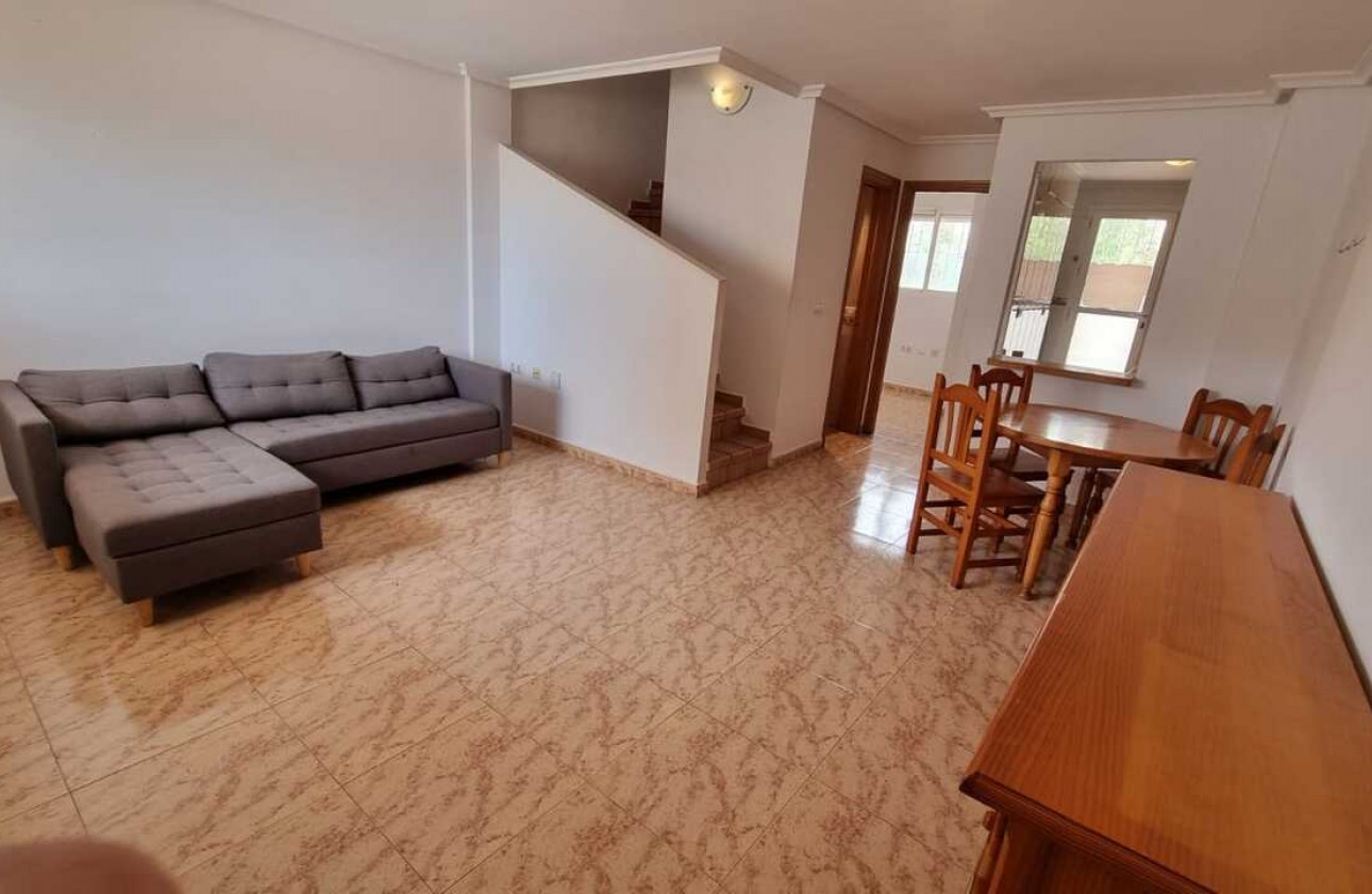 Reventa - Town House - Play Flamenca