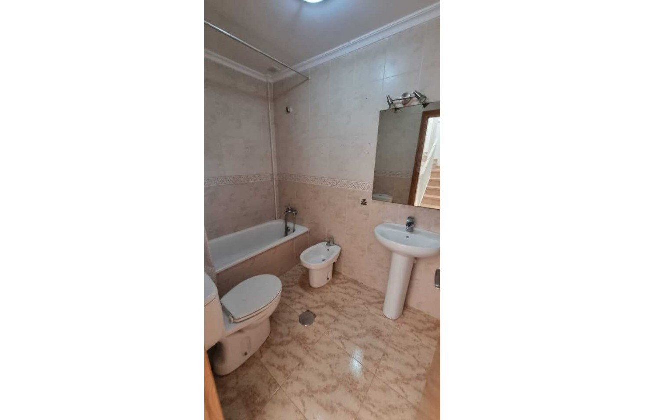 Reventa - Town House - Play Flamenca