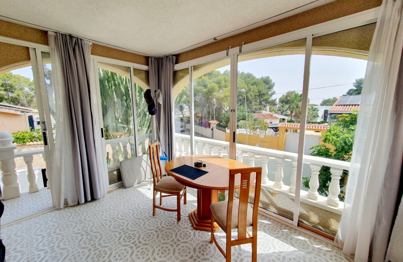 Återförsäljning - Detached house - Los Balcones - Torrevieja