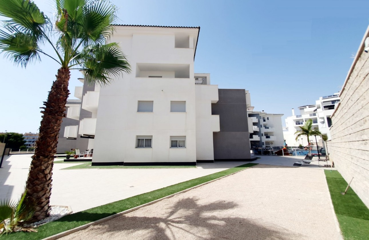 Resale - Apartment / Flat - Orihuela Costa - Villamartín-Las Filipinas