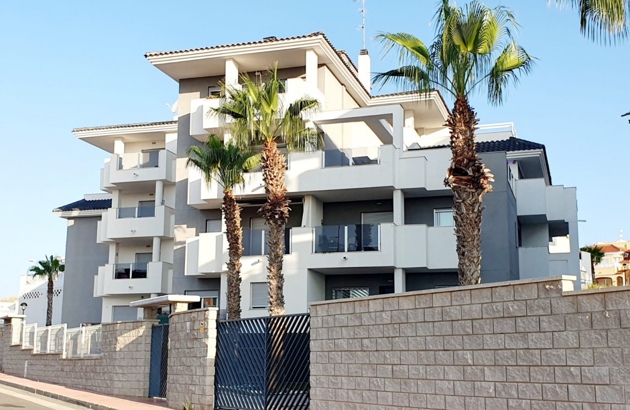 Resale - Apartment / Flat - Orihuela Costa - Villamartín-Las Filipinas