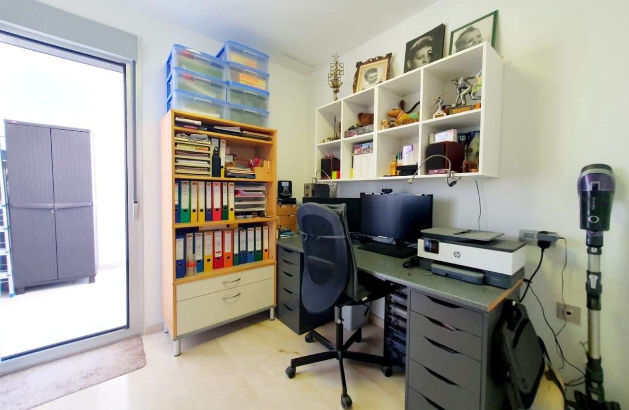 Resale - Apartment / Flat - Orihuela Costa - Villamartín-Las Filipinas