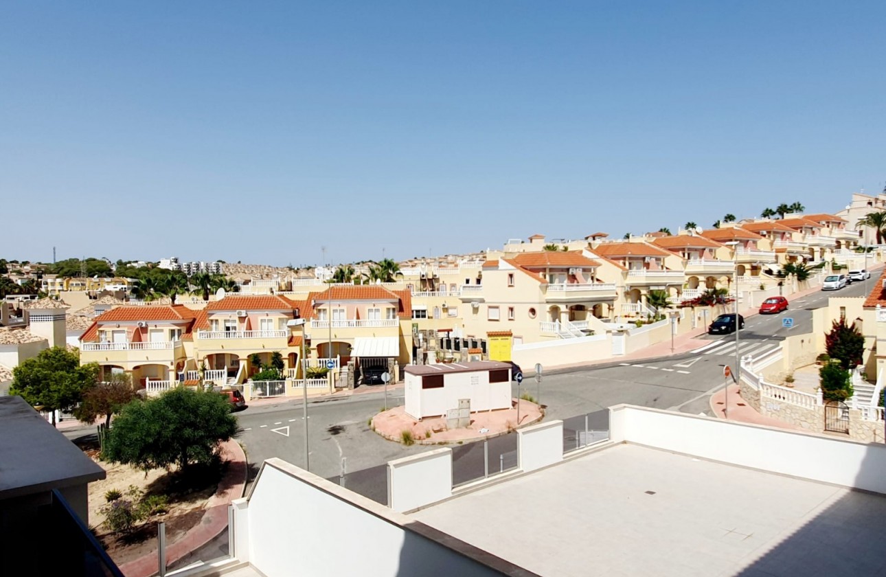 Resale - Apartment / Flat - Orihuela Costa - Villamartín-Las Filipinas