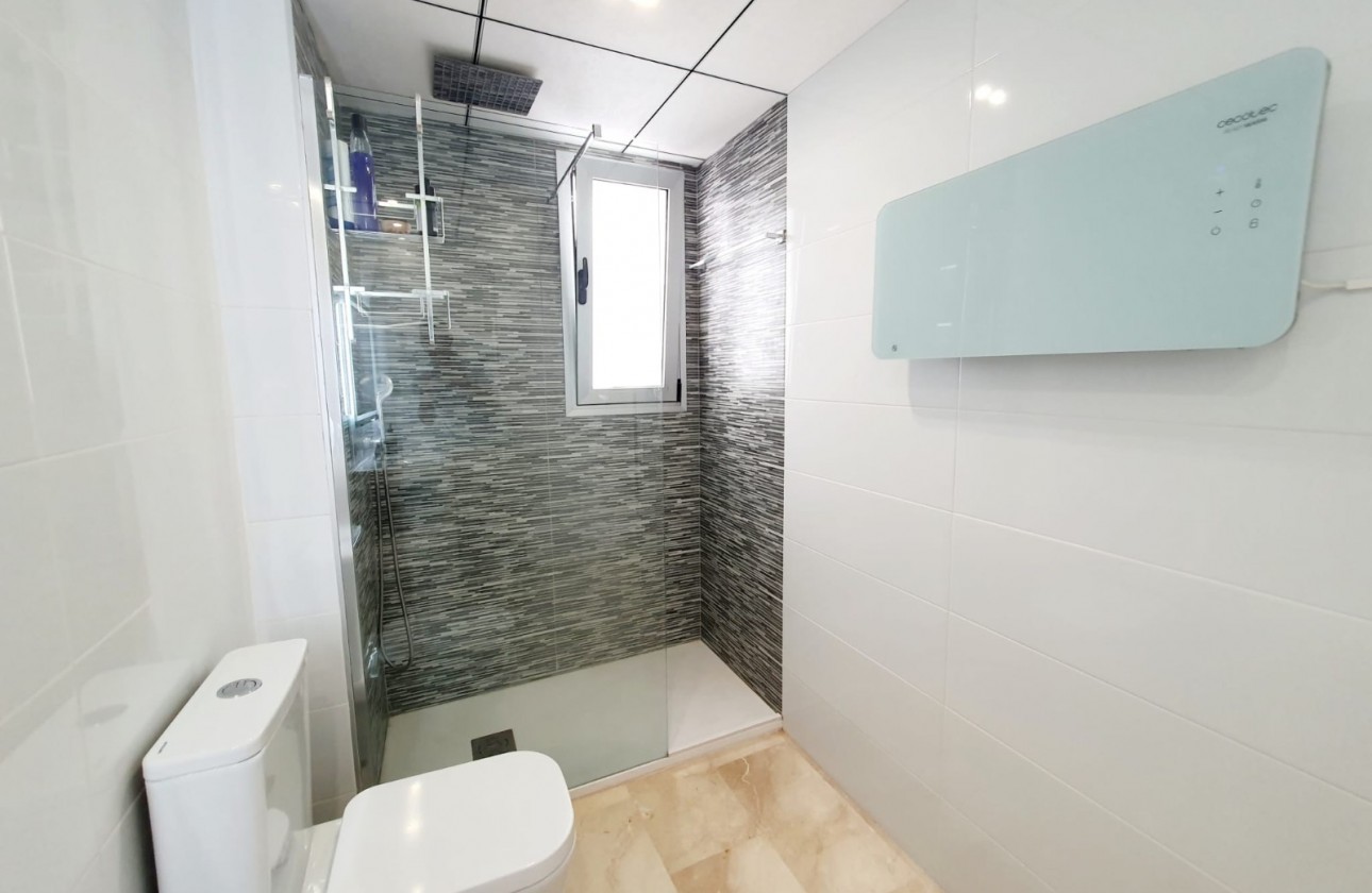 Resale - Apartment / Flat - Orihuela Costa - Villamartín-Las Filipinas