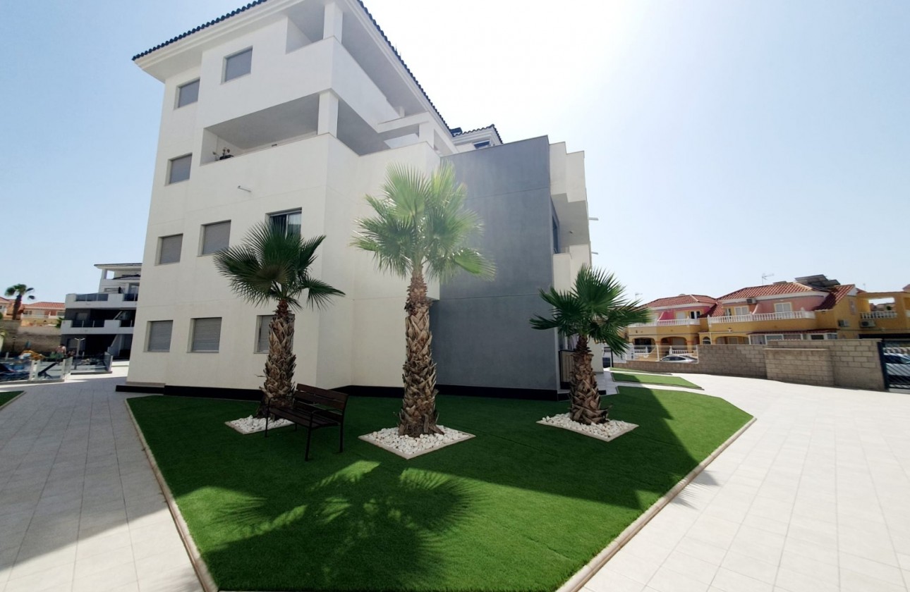 Resale - Apartment / Flat - Orihuela Costa - Villamartín-Las Filipinas