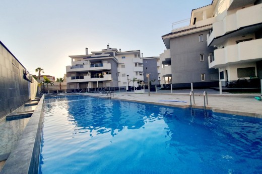 Resale - Apartment / Flat - Orihuela Costa - Villamartín-Las Filipinas
