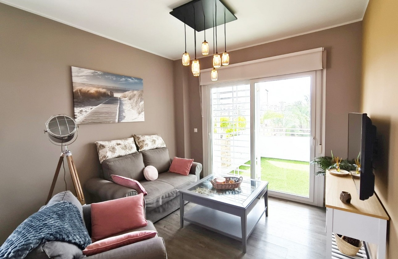 Resale - Apartment / Flat - Orihuela Costa - La Ciñuelica