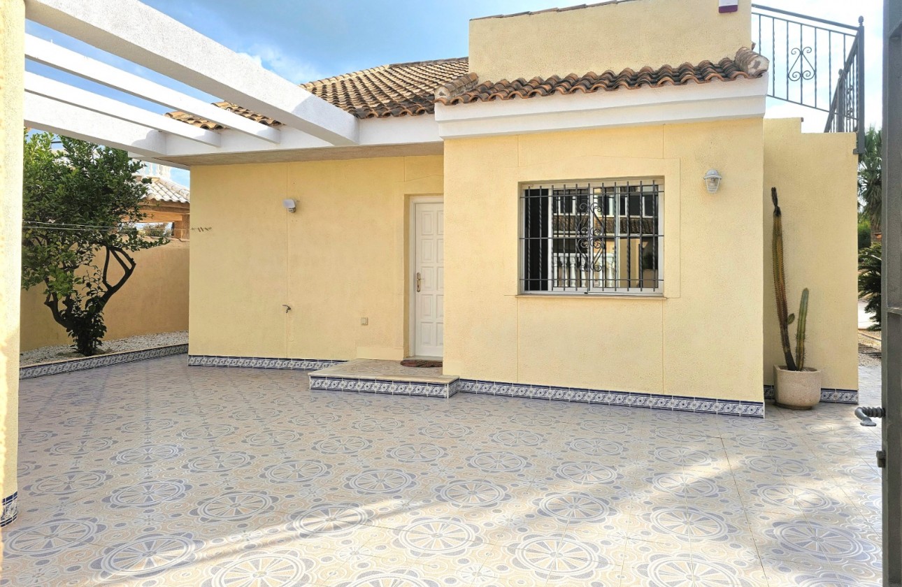 Resale - Villa - Los Urrutias - Estrella De Mar