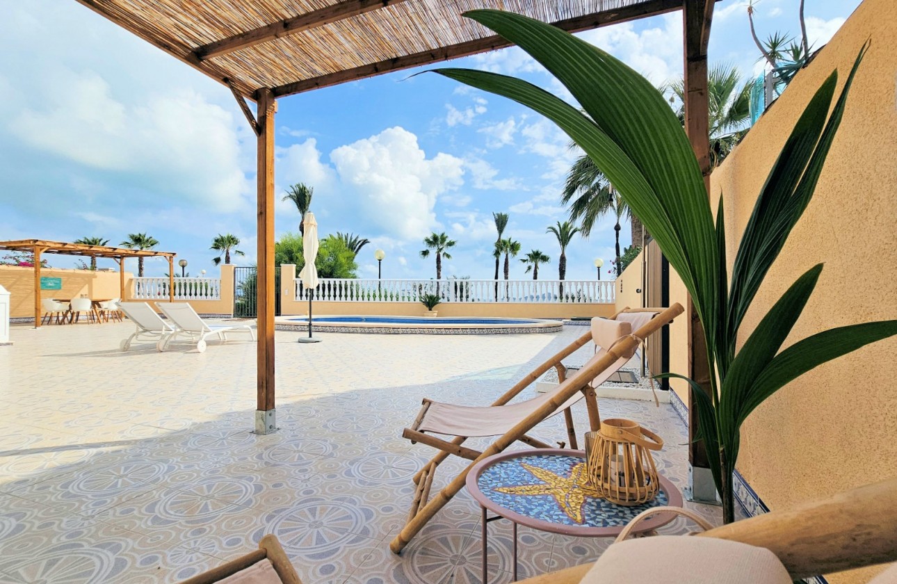 Resale - Villa - Los Urrutias - Estrella De Mar