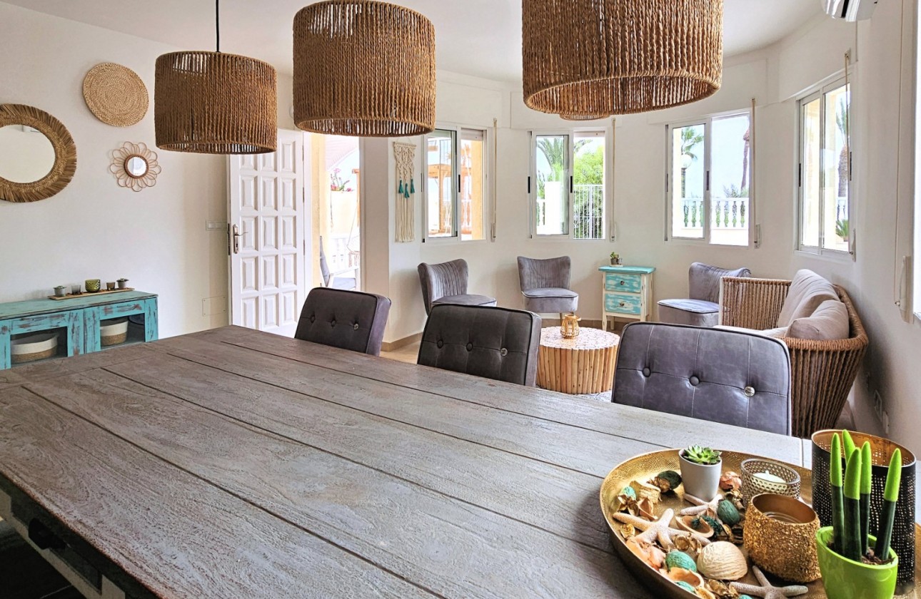 Resale - Villa - Los Urrutias - Estrella De Mar