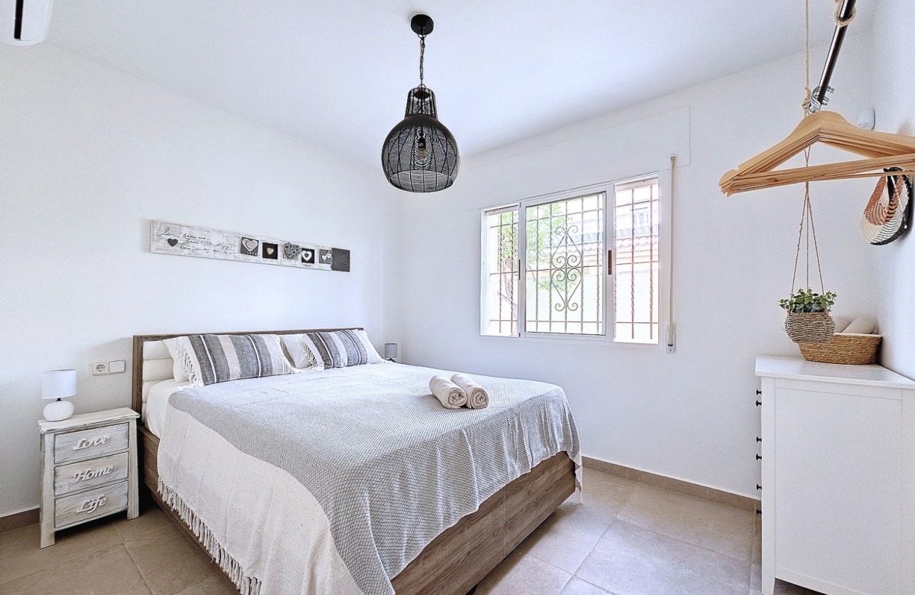 Resale - Villa - Los Urrutias - Estrella De Mar