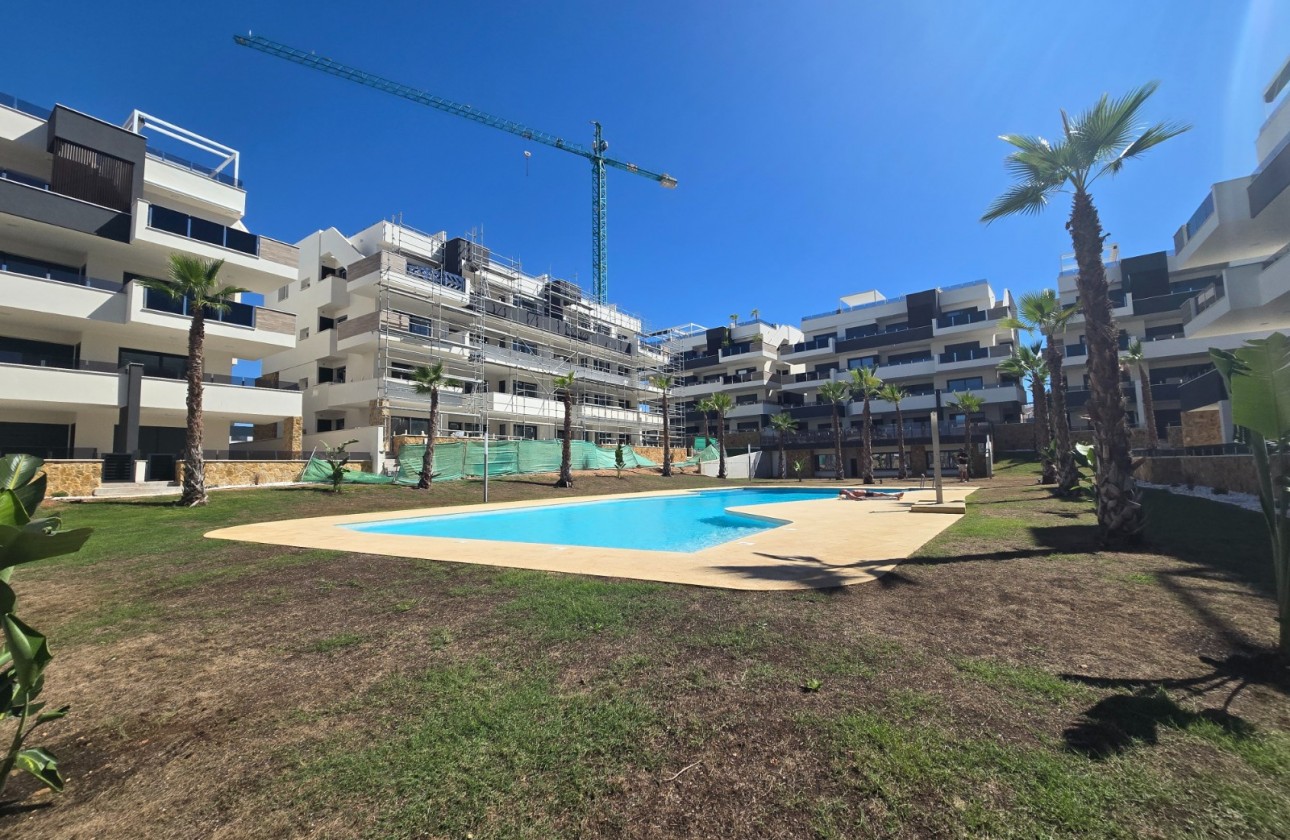 Resale - Apartment / Flat - Orihuela Costa - Los Altos