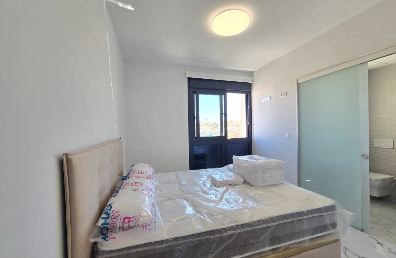 Resale - Apartment / Flat - Orihuela Costa - Los Altos