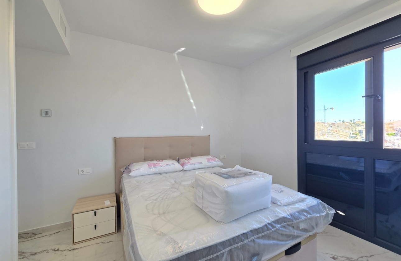 Resale - Apartment / Flat - Orihuela Costa - Los Altos