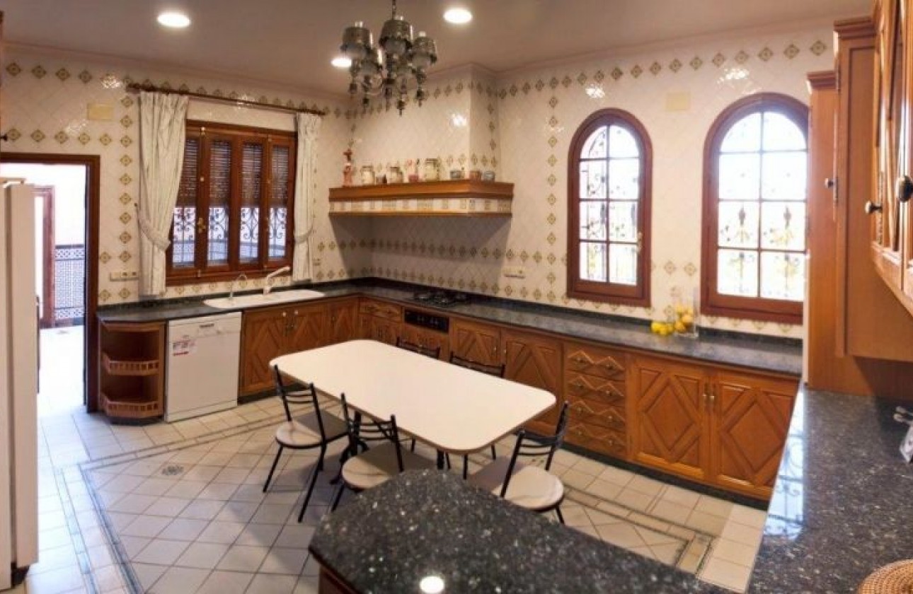 Återförsäljning -  - Orihuela Costa