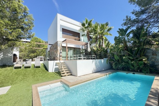 Resale - Villa - Las Colinas Golf