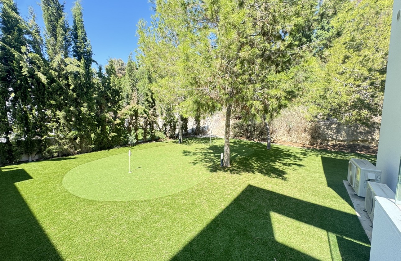 Resale - Villa - Las Colinas Golf