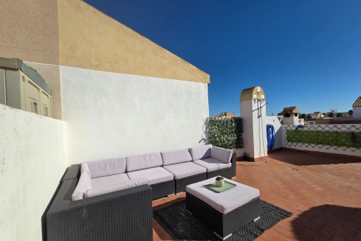 Återförsäljning - Apartment - Top Floor Apartment - Torrevieja - El limonar