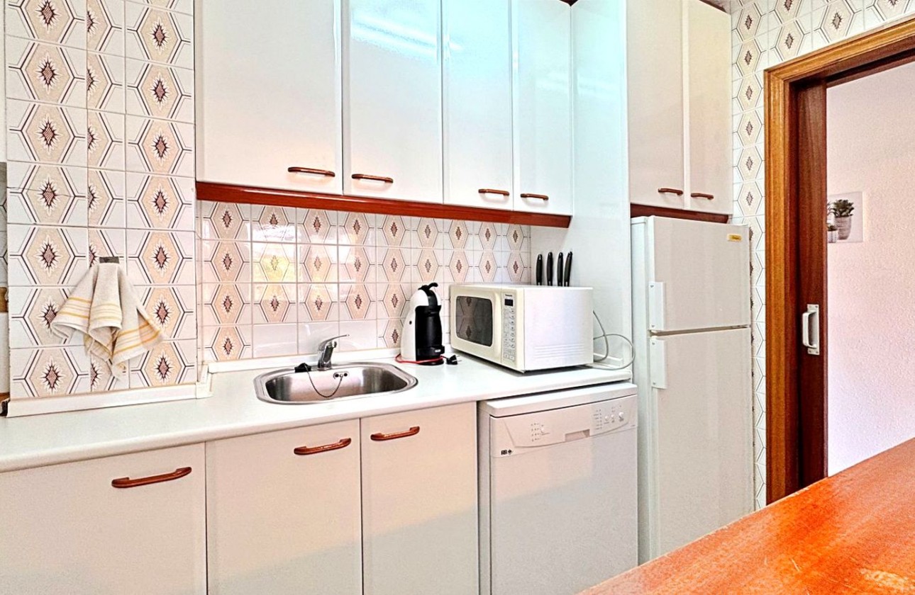 Resale - Apartment - Torrevieja - Rocio del Mar