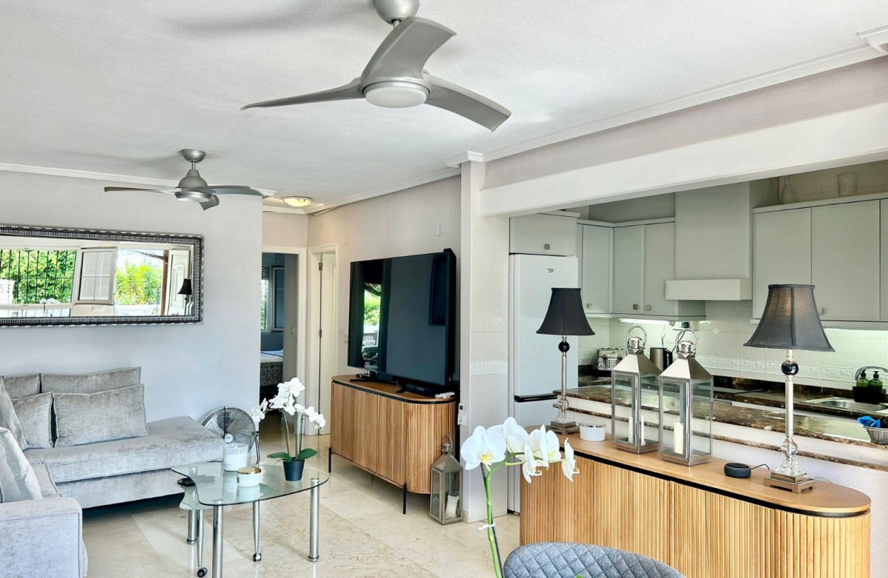 Återförsäljning - Terraced house - Orihuela Costa - Villamartin