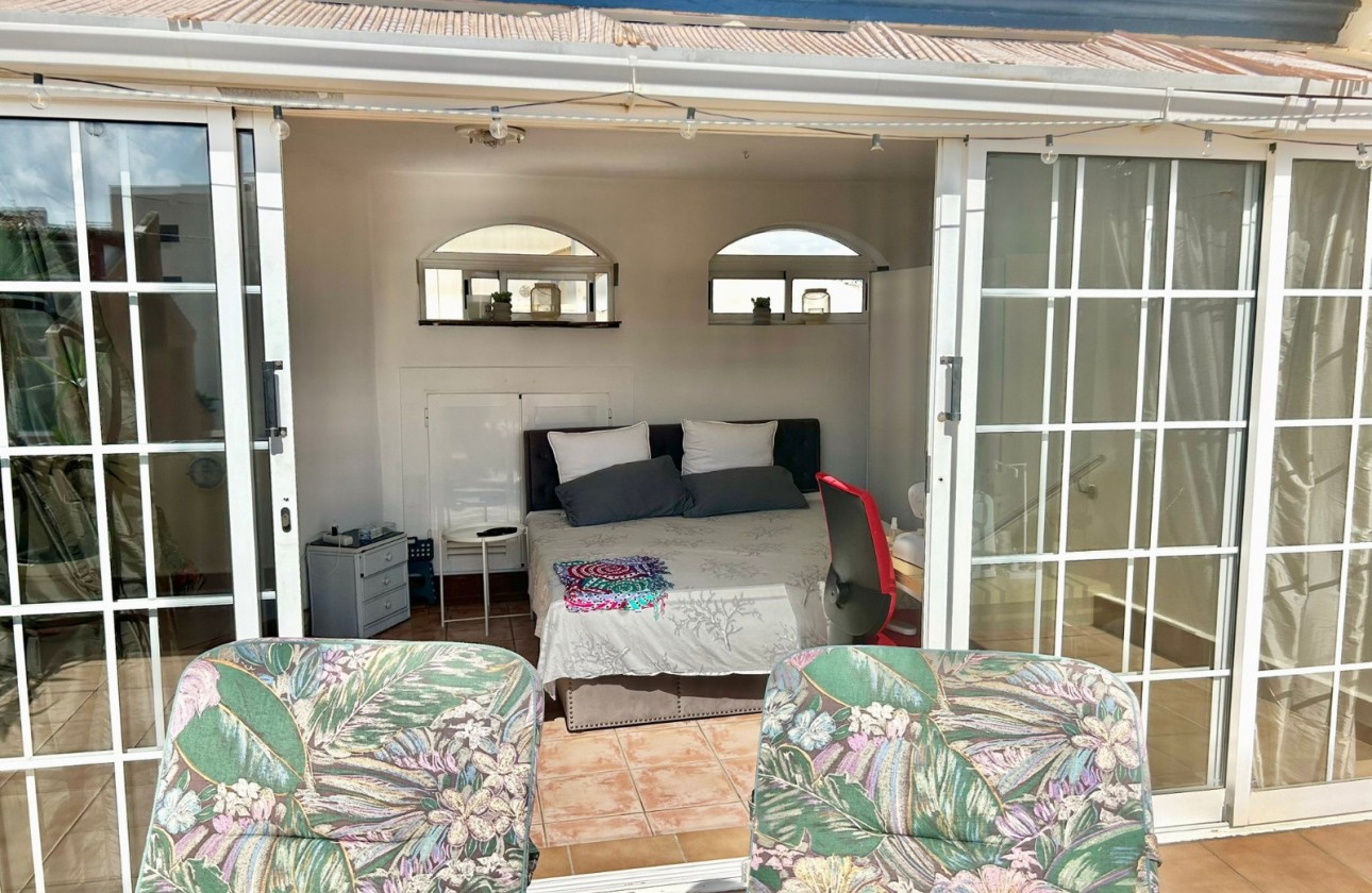 Återförsäljning - Terraced house - Orihuela Costa - Villamartin