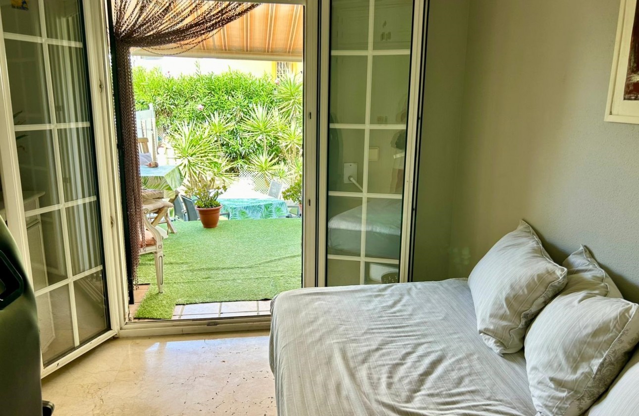 Återförsäljning - Terraced house - Orihuela Costa - Villamartin