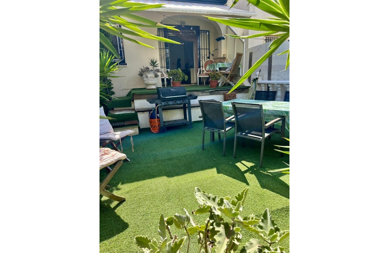 Återförsäljning - Terraced house - Orihuela Costa - Villamartin