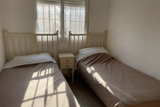 Resale - Townhouse - Daya Nueva