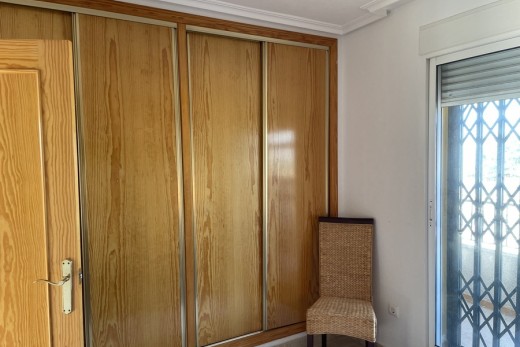 Resale - Townhouse - Daya Nueva