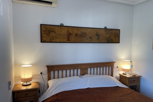 Resale - Townhouse - Daya Nueva