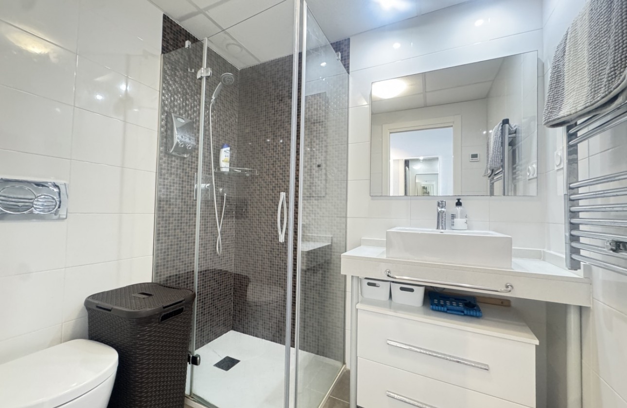 Återförsäljning -  - Punta Prima