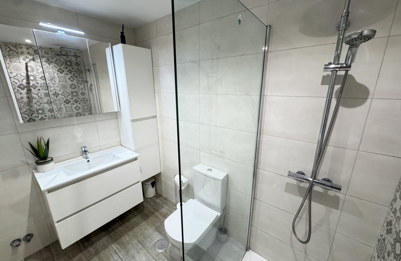 Återförsäljning -  - La Zenia