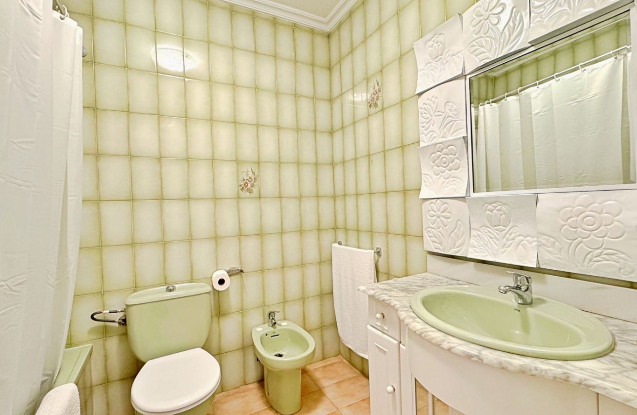 Resale - Apartment - Torrevieja - Rocio del Mar