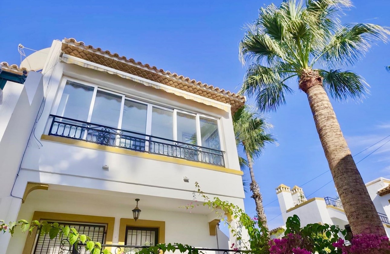 Reventa - Apartment - Top Floor Apartment - Villamartin