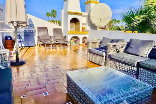 Reventa - Apartment - Top Floor Apartment - Villamartin