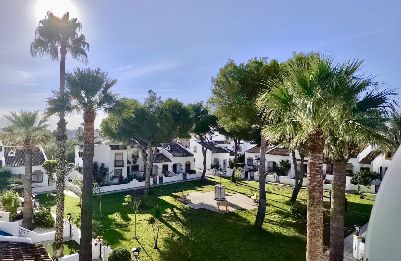 Reventa - Apartment - Top Floor Apartment - Villamartin