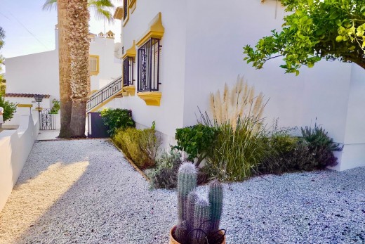 Reventa - Apartment - Top Floor Apartment - Villamartin