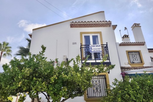 Reventa - Apartment - Top Floor Apartment - Villamartin