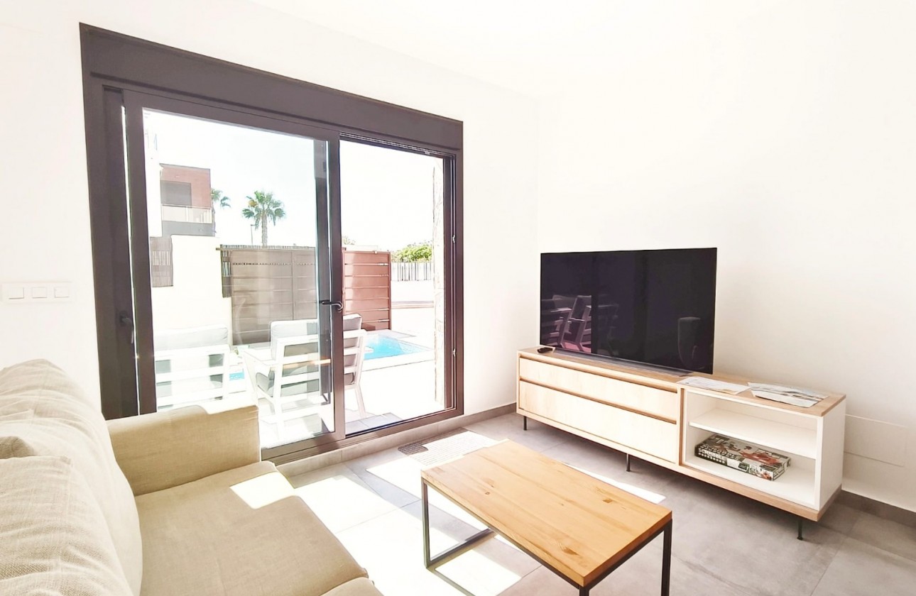 Resale - Detached house - Orihuela Costa - Villamartin