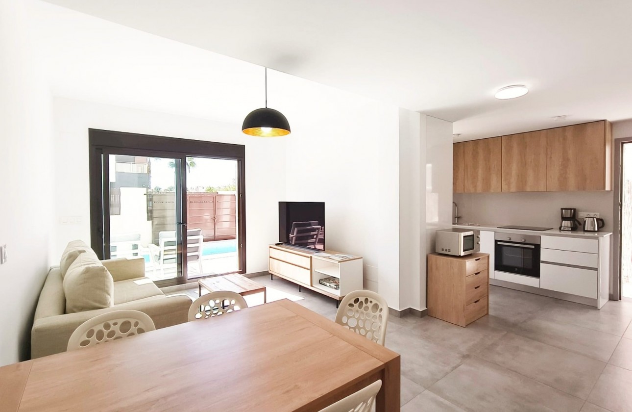 Resale - Detached house - Orihuela Costa - Villamartin