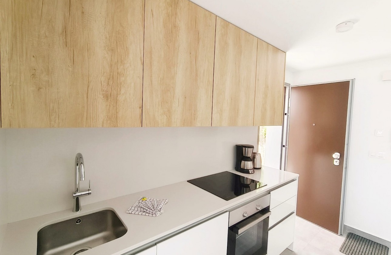 Resale - Detached house - Orihuela Costa - Villamartin